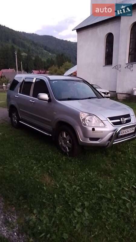 Позашляховик / Кросовер Honda CR-V 2004 в Києві
