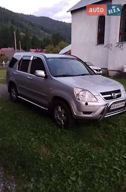 Позашляховик / Кросовер Honda CR-V 2004 в 