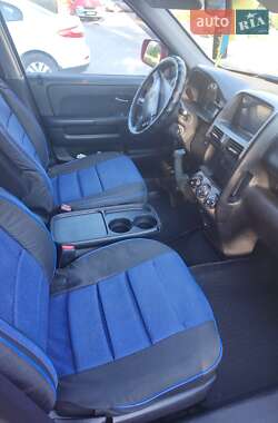 Внедорожник / Кроссовер Honda CR-V 2005 в 