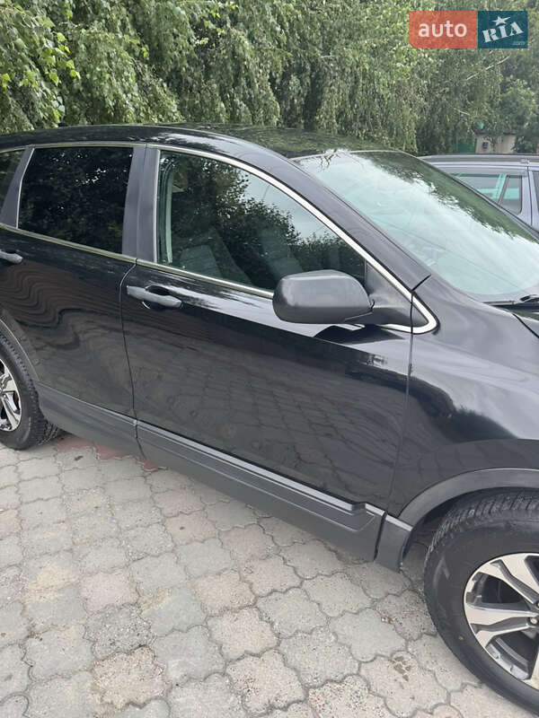 Внедорожник / Кроссовер Honda CR-V 2017 в Киеве