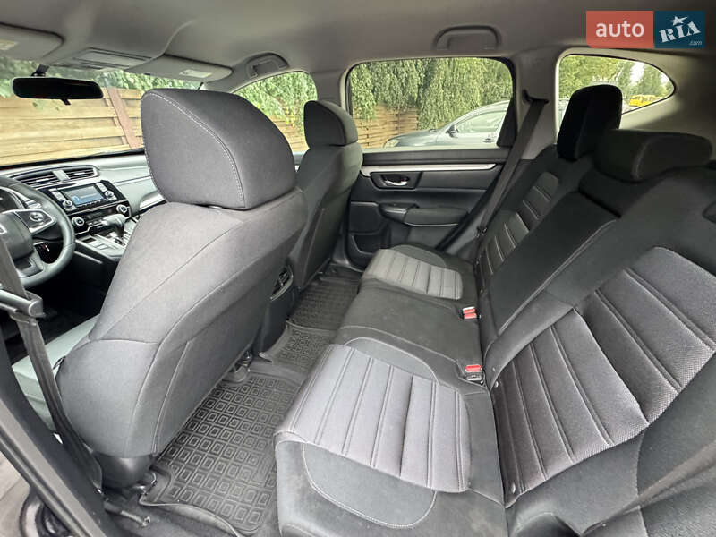 Внедорожник / Кроссовер Honda CR-V 2017 в Киеве