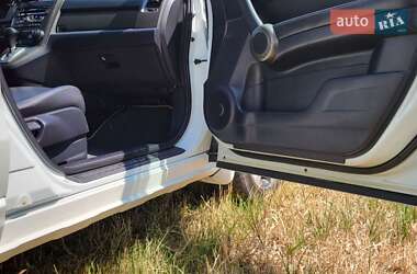 Внедорожник / Кроссовер Honda CR-V 2012 в 