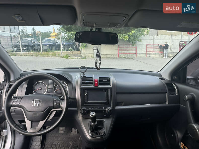 Внедорожник / Кроссовер Honda CR-V 2011 в Ивано-Франковске