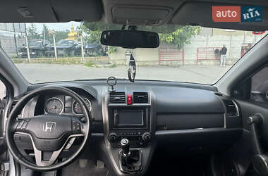 Внедорожник / Кроссовер Honda CR-V 2011 в 