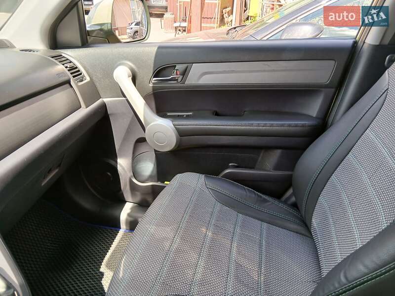 Внедорожник / Кроссовер Honda CR-V 2007 в Виннице