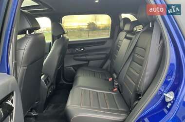 Внедорожник / Кроссовер Honda CR-V 2022 в 