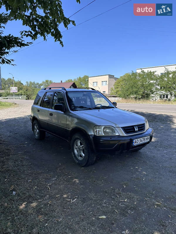 Внедорожник / Кроссовер Honda CR-V 1997 в Тячеве