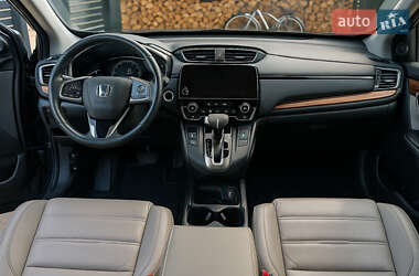Внедорожник / Кроссовер Honda CR-V 2017 в 