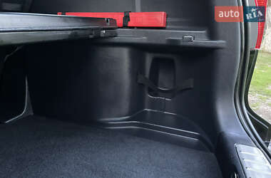 Внедорожник / Кроссовер Honda CR-V 2011 в 