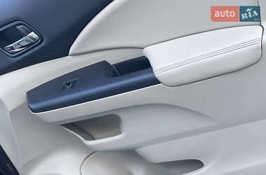 Внедорожник / Кроссовер Honda CR-V 2013 в 