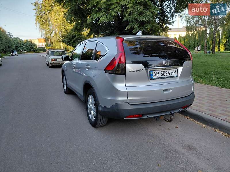 Внедорожник / Кроссовер Honda CR-V 2014 в Виннице