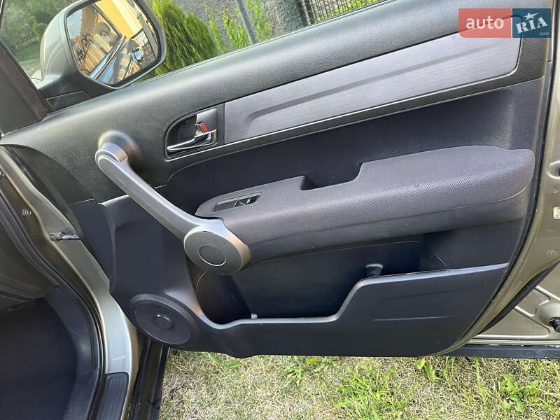 Внедорожник / Кроссовер Honda CR-V 2008 в Дрогобыче