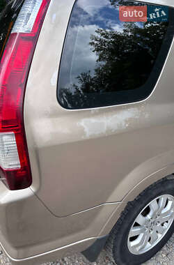 Внедорожник / Кроссовер Honda CR-V 2005 в 