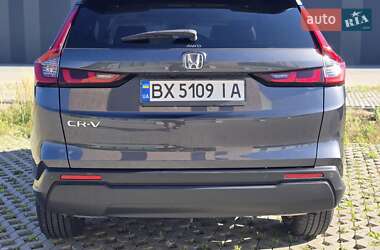 Внедорожник / Кроссовер Honda CR-V 2023 в 