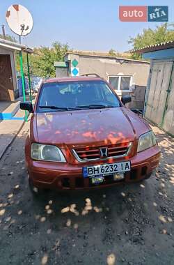Внедорожник / Кроссовер Honda CR-V 1997 в Захарьевке