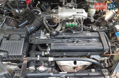 Внедорожник / Кроссовер Honda CR-V 1998 в 