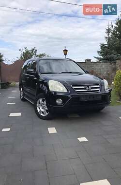 Внедорожник / Кроссовер Honda CR-V 2006 в Сарнах