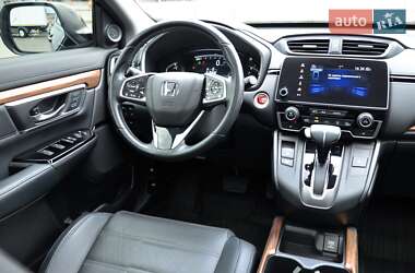 Внедорожник / Кроссовер Honda CR-V 2019 в 