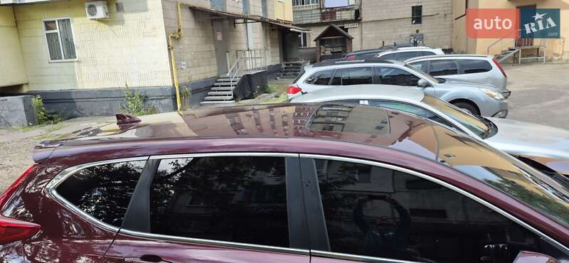 Позашляховик / Кросовер Honda CR-V 2017 в Сумах