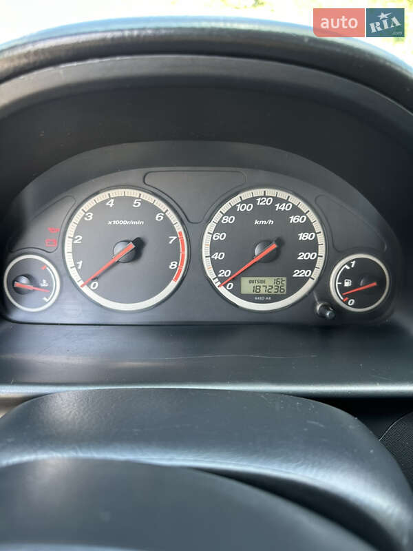 Позашляховик / Кросовер Honda CR-V 2003 в Хмельницькому