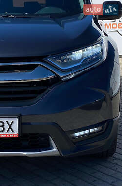 Внедорожник / Кроссовер Honda CR-V 2017 в 