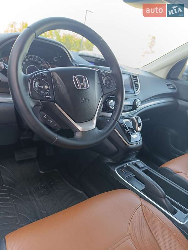 Внедорожник / Кроссовер Honda CR-V 2016 в Черкассах