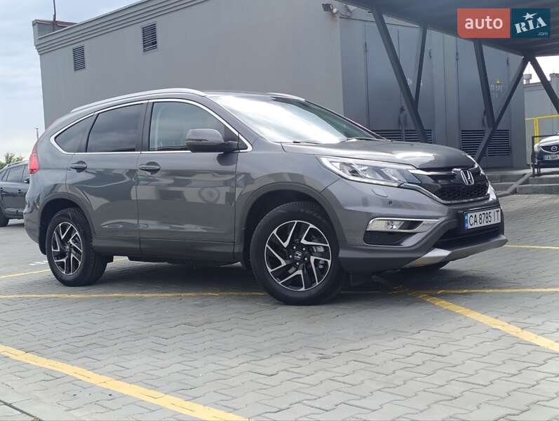 Внедорожник / Кроссовер Honda CR-V 2016 в Черкассах