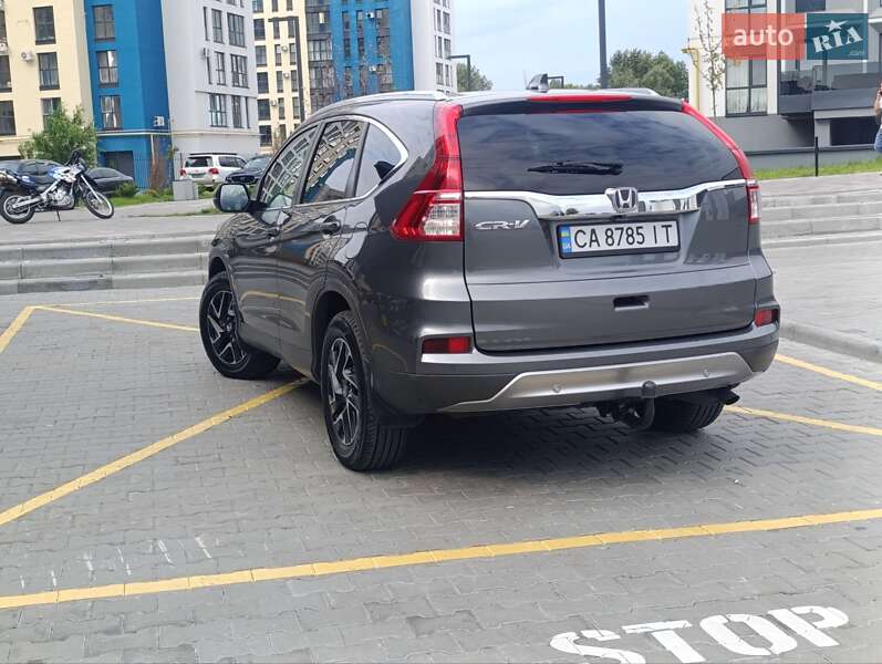 Внедорожник / Кроссовер Honda CR-V 2016 в Черкассах