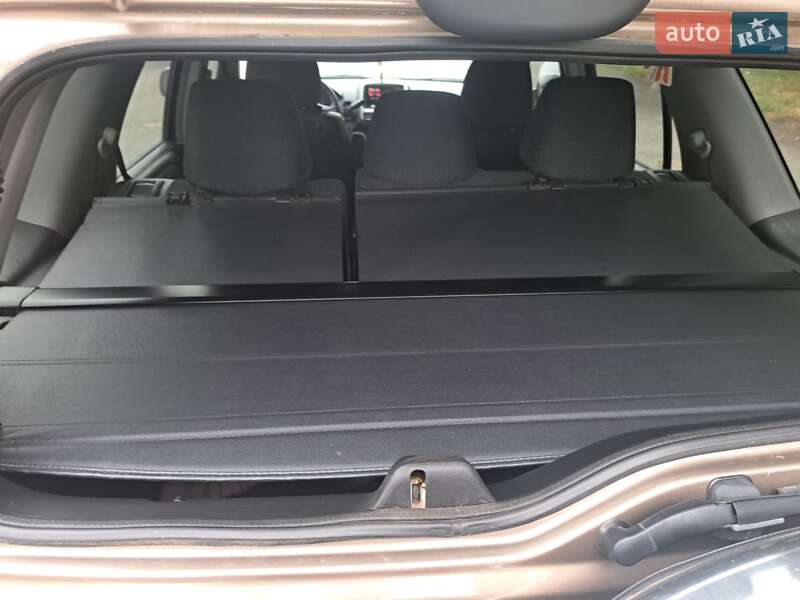 Внедорожник / Кроссовер Honda CR-V 2002 в Полтаве