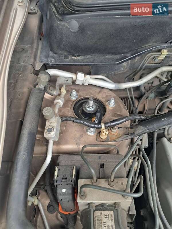 Внедорожник / Кроссовер Honda CR-V 2002 в Полтаве