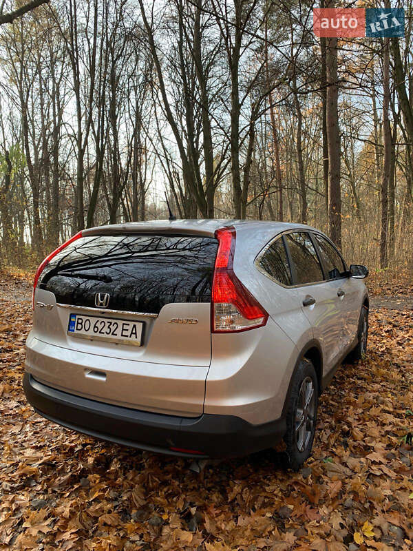 Внедорожник / Кроссовер Honda CR-V 2013 в Бучаче