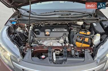 Позашляховик / Кросовер Honda CR-V 2013 в 
