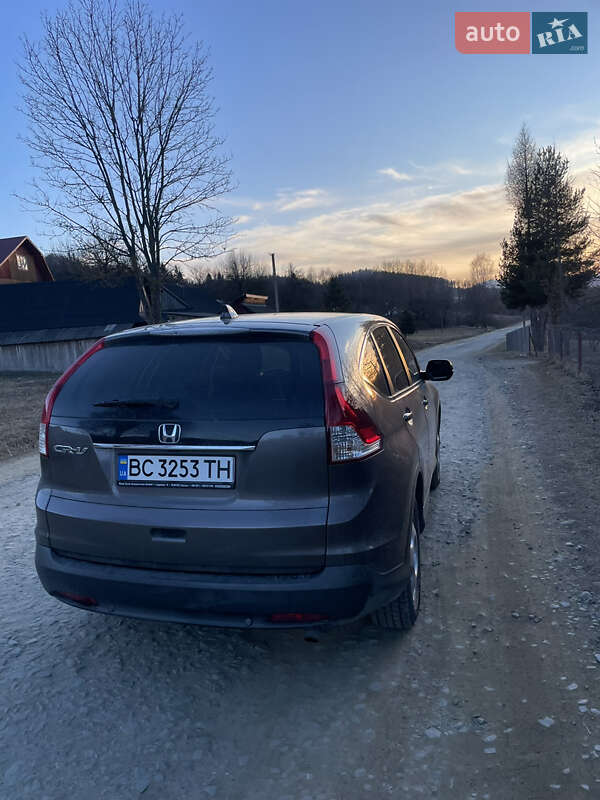 Позашляховик / Кросовер Honda CR-V 2013 в Стрию