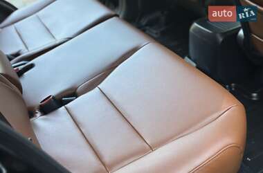 Позашляховик / Кросовер Honda CR-V 2011 в 