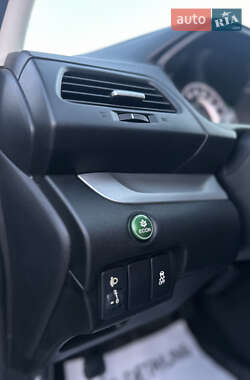 Внедорожник / Кроссовер Honda CR-V 2013 в 