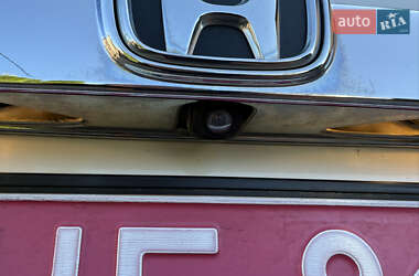 Внедорожник / Кроссовер Honda CR-V 2011 в 