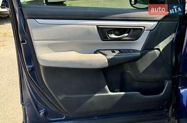 Внедорожник / Кроссовер Honda CR-V 2018 в 