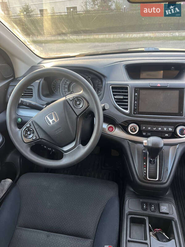 Внедорожник / Кроссовер Honda CR-V 2015 в Ивано-Франковске