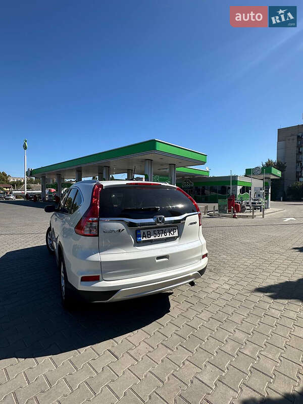 Внедорожник / Кроссовер Honda CR-V 2016 в Виннице