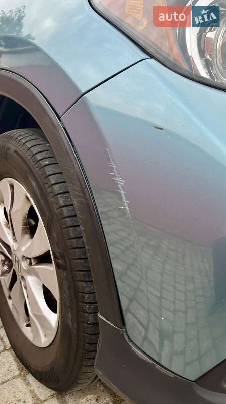 Внедорожник / Кроссовер Honda CR-V 2014 в Киеве