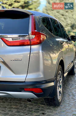 Внедорожник / Кроссовер Honda CR-V 2018 в 