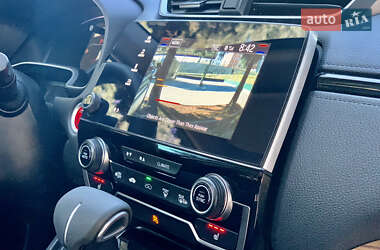 Внедорожник / Кроссовер Honda CR-V 2018 в 