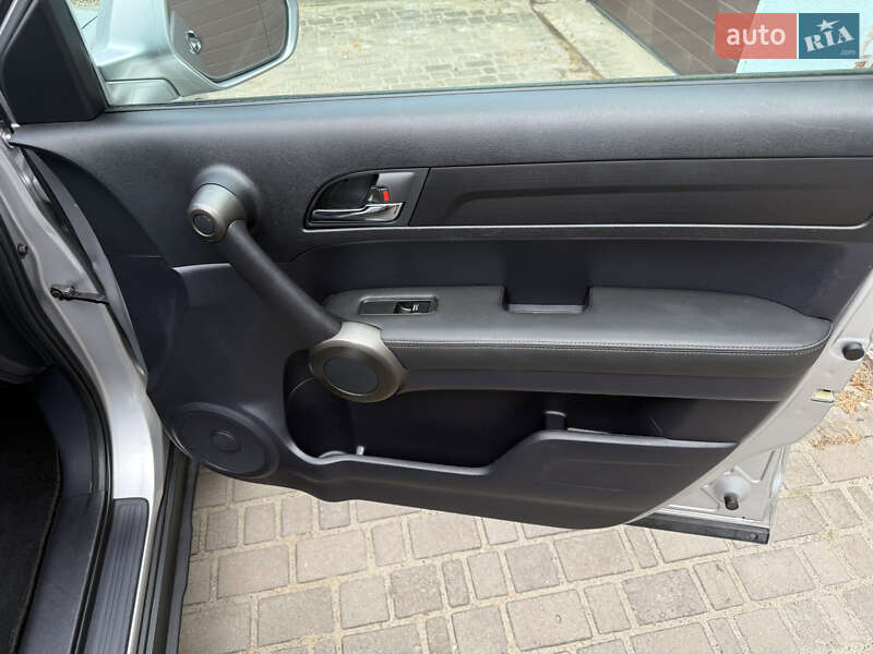Внедорожник / Кроссовер Honda CR-V 2011 в Луцке