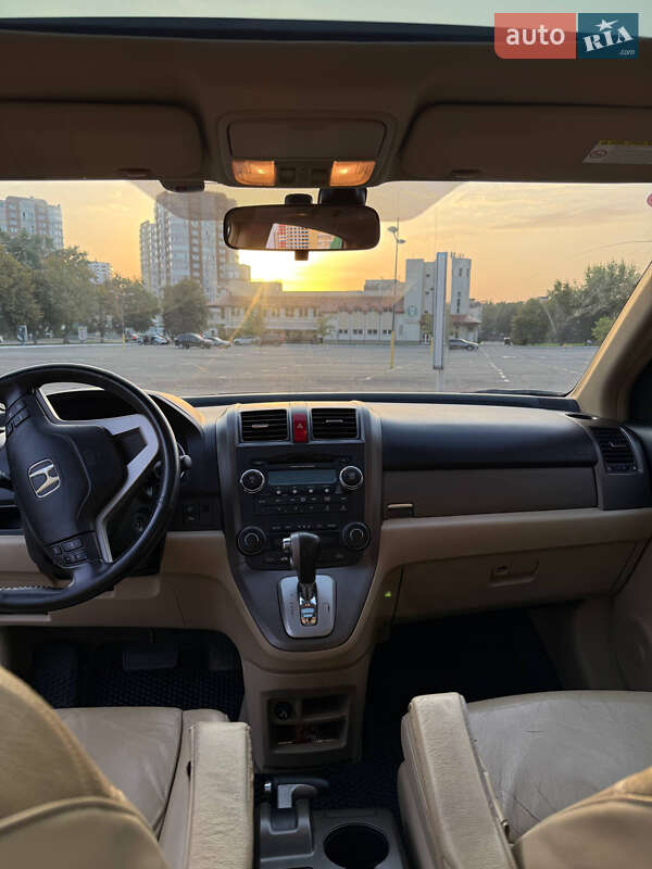 Позашляховик / Кросовер Honda CR-V 2008 в Києві