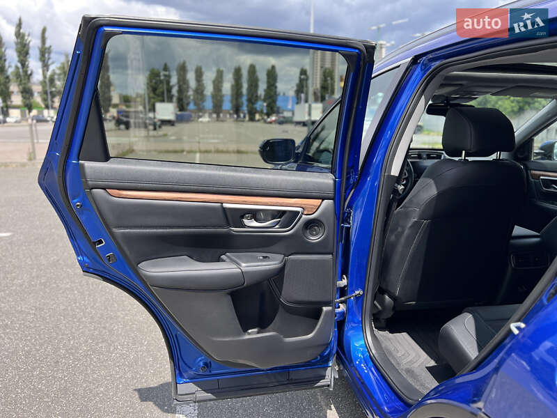 Внедорожник / Кроссовер Honda CR-V 2022 в Киеве