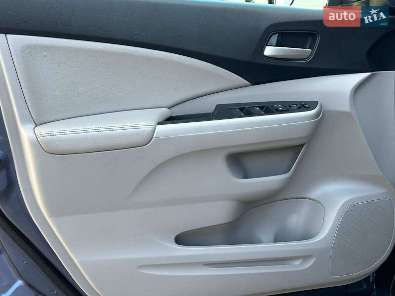 Внедорожник / Кроссовер Honda CR-V 2012 в Одессе