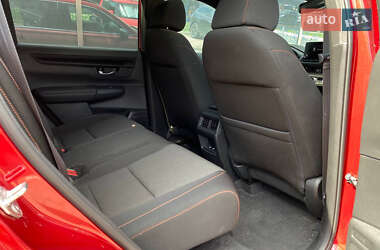 Внедорожник / Кроссовер Honda CR-V 2022 в 