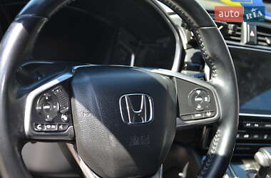 Внедорожник / Кроссовер Honda CR-V 2017 в 