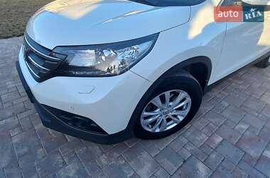 Внедорожник / Кроссовер Honda CR-V 2014 в Могилев-Подольске