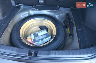 Внедорожник / Кроссовер Honda CR-V 2014 в 